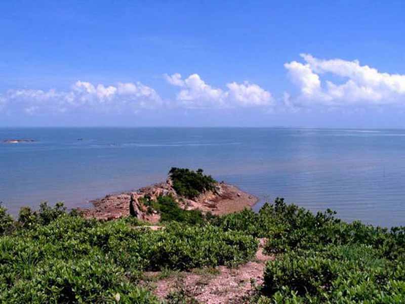 旅游主题:海滨海岛 景区地址:广西壮族自治区防城港市光坡镇红沙村