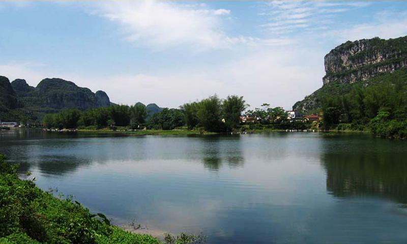 云浮苹塘石山峰林风景区