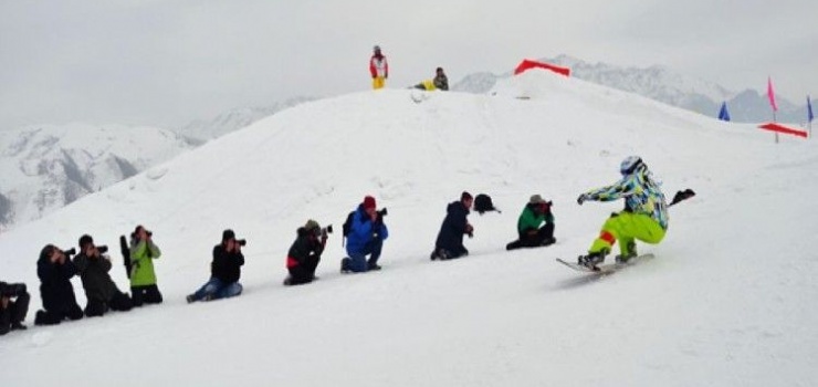 新疆天山天池国际滑雪场